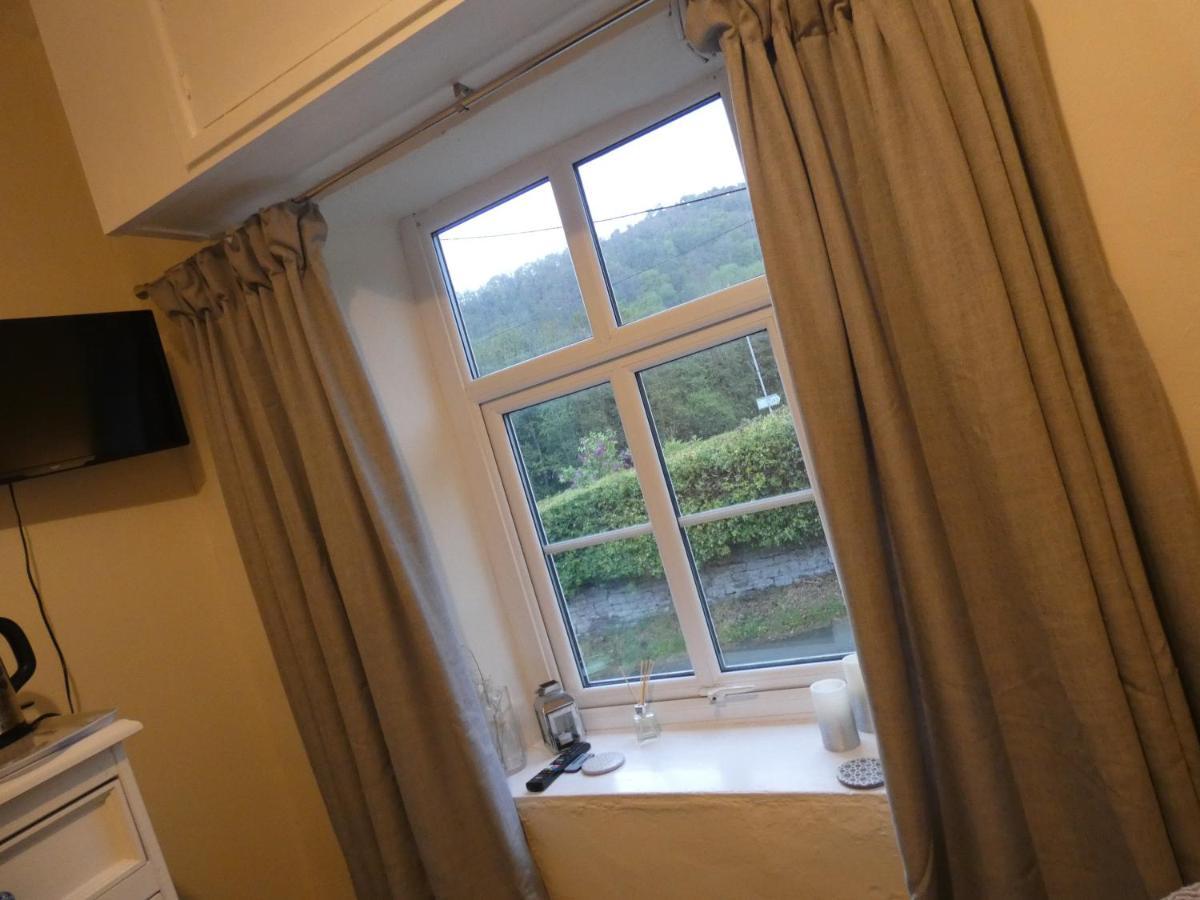 The Farmers Arms, Cwmdu Llanwddyn  Екстер'єр фото