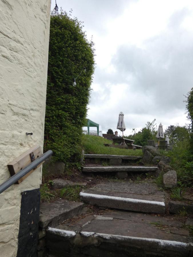 The Farmers Arms, Cwmdu Llanwddyn  Екстер'єр фото